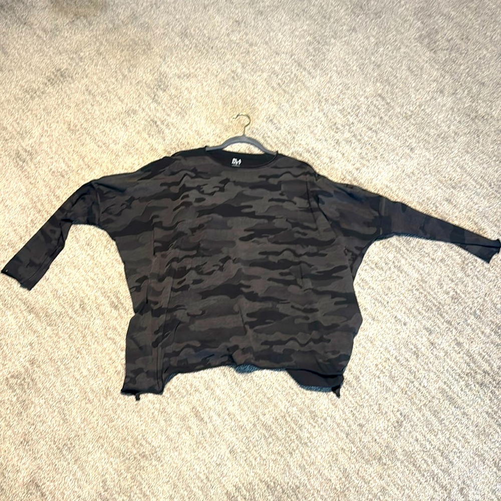 Planet by Lauren G Camo Camouflage Boxy Long Sleeve Swing Tee Shirt One Size